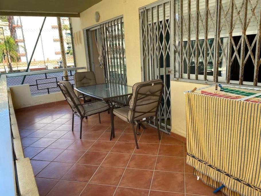 Magnifico Apartamento En La Carihuela, Torremolino Torremolinos Ngoại thất bức ảnh