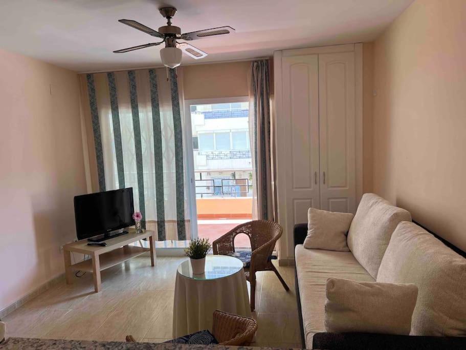 Magnifico Apartamento En La Carihuela, Torremolino Torremolinos Ngoại thất bức ảnh