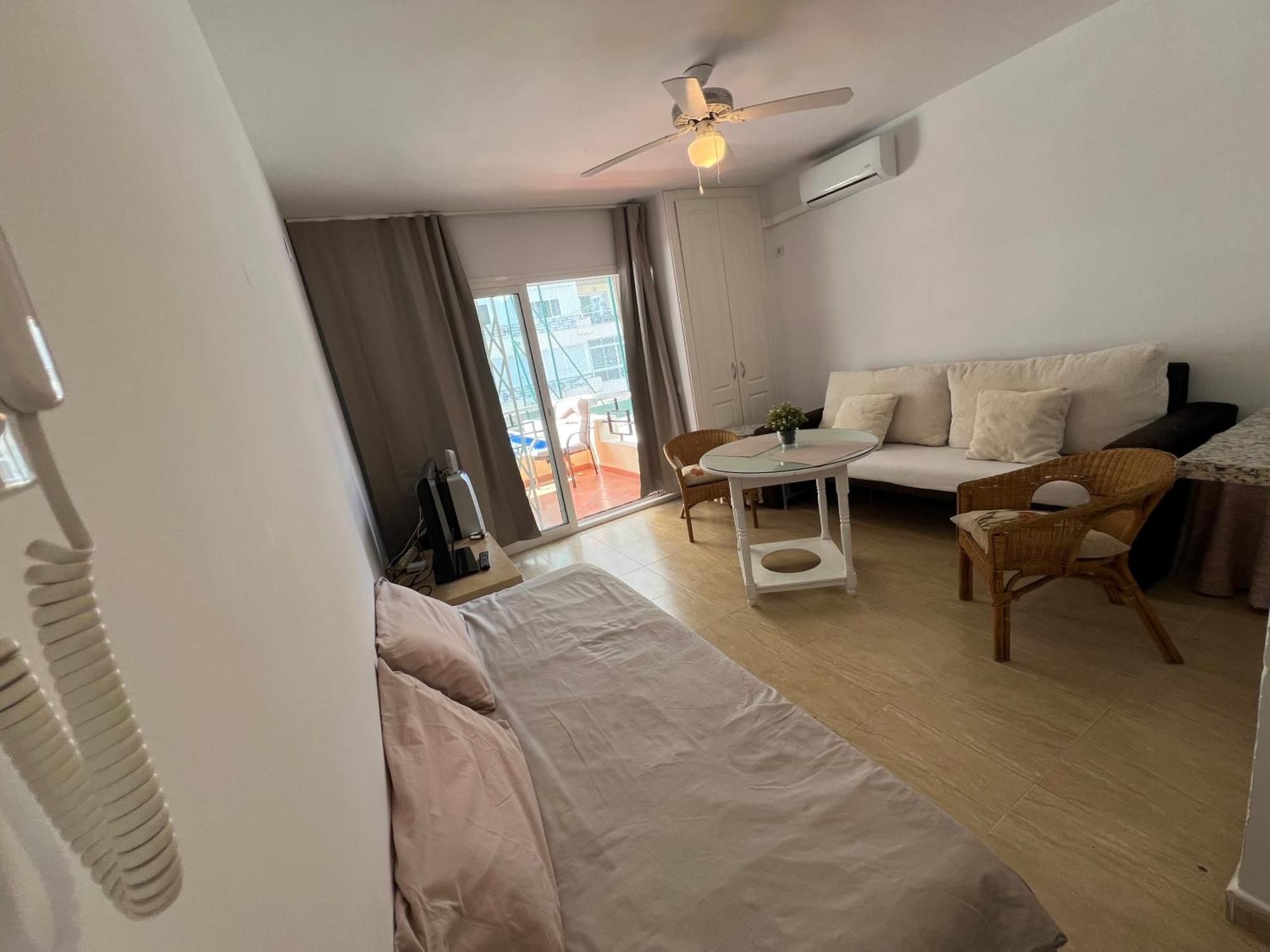 Magnifico Apartamento En La Carihuela, Torremolino Torremolinos Ngoại thất bức ảnh